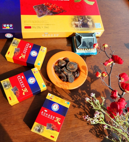HỒNG SÂM TẨM MẬT ONG NHUNG HƯƠU KYOUNG BOK GUNG